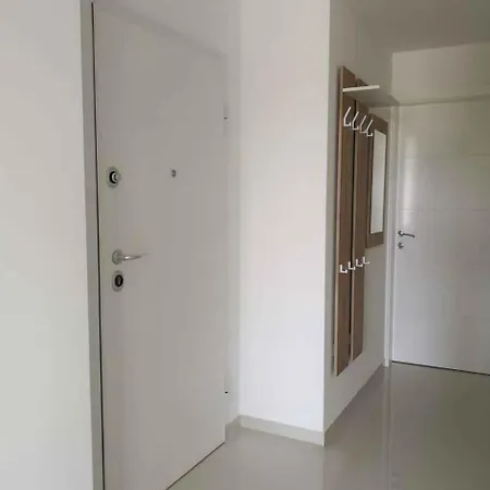 Atlantis 2 Apartament *